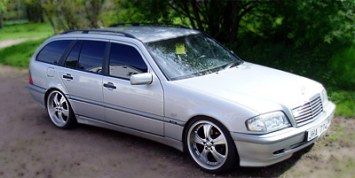 soyafilm-fardigskuren-solfilm-avtagbar-Mercedes-E-klass-kombi-85_window_film_solar_control_film_pre_cut_window_film_removable_reusable soyafilm-fardigskuren-solfilm-avtagbar-Mercedes-E-klass-kombi-85_window_film_solar_control_film_pre_cut_window_film_removable_reusable